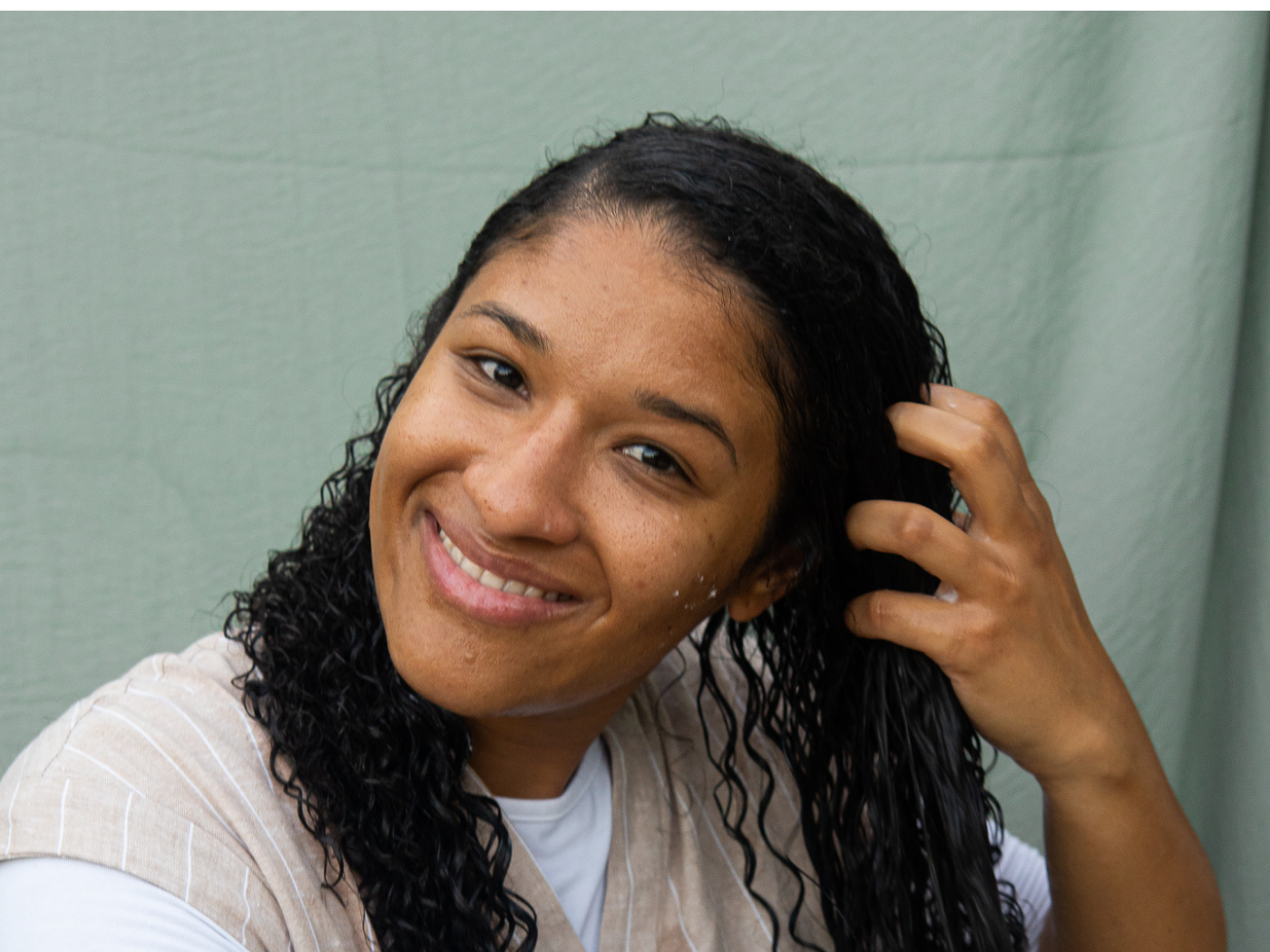 DIY Leave In Conditioner & Detangler