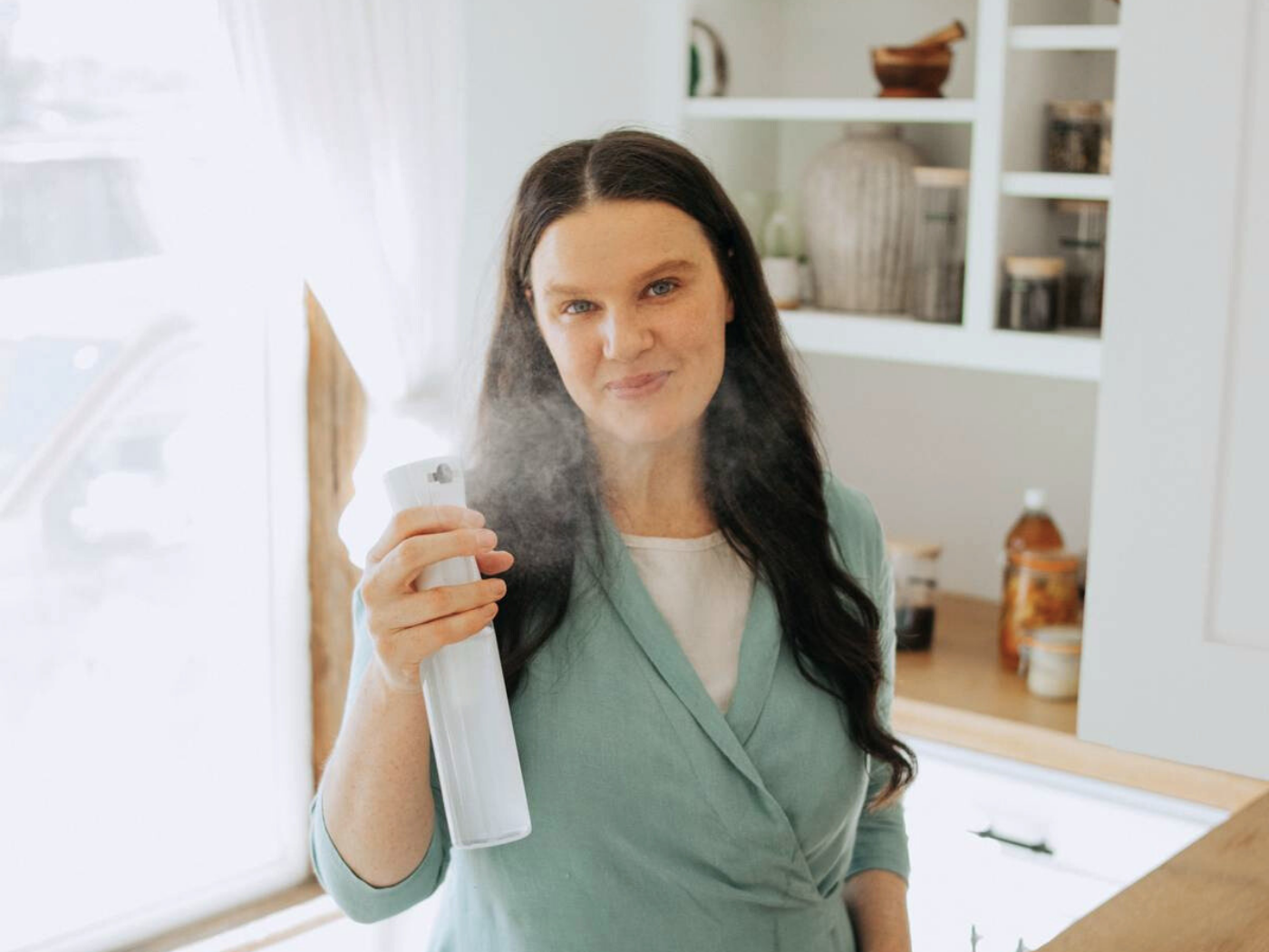 Toxin Free DIY Mosquito + Bug Repellant That Really Works