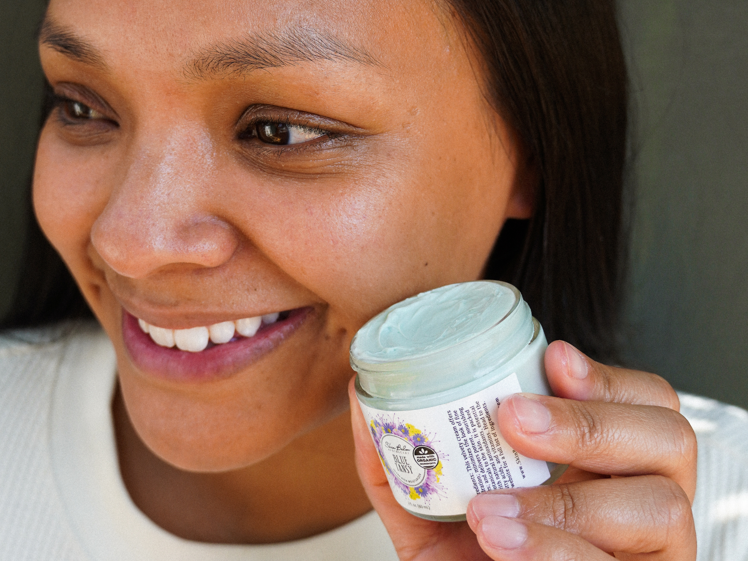 Not All Hyaluronic Acid Is Created Equal: Why The Blue Tansy HA Moisturizer Works So Well